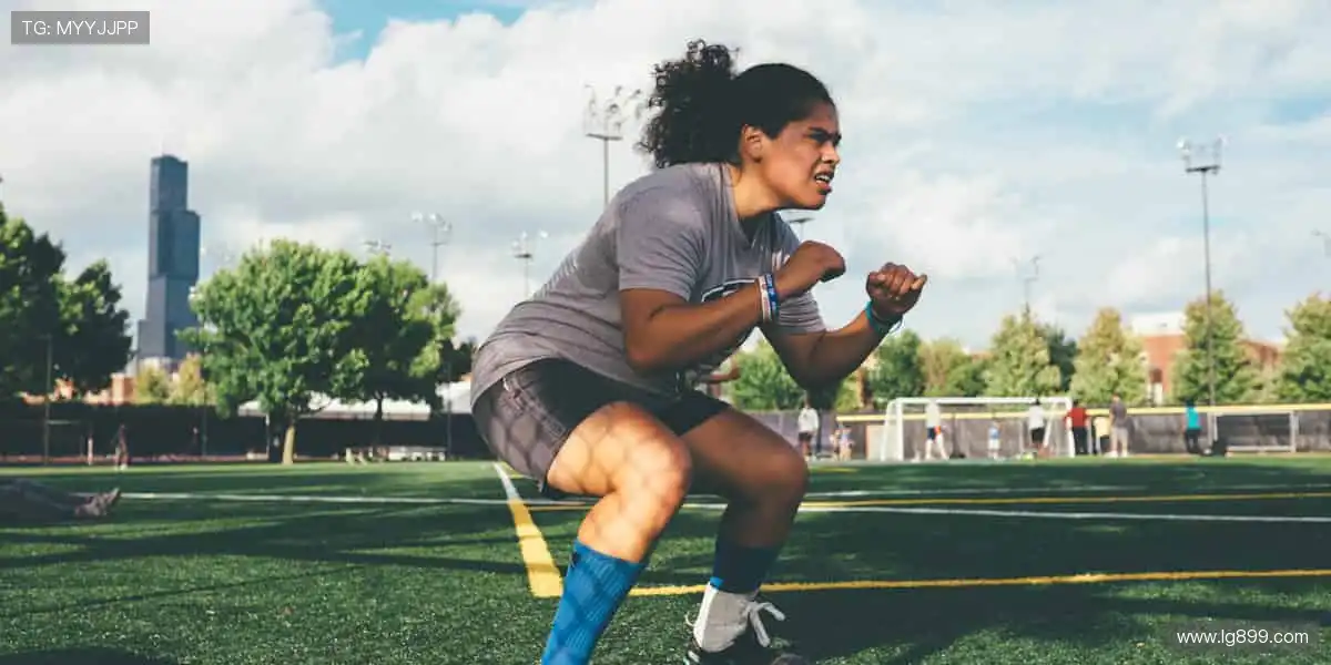 👟潮动全场，装备升级你的运动 DNA！🎁